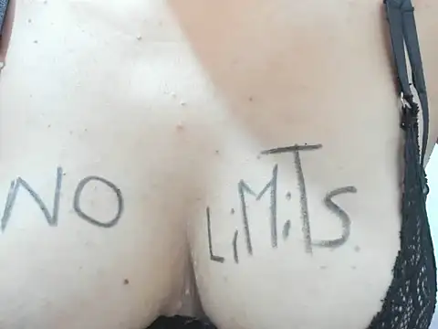 Valentinahot7 online show from 12-05-25, 02:26