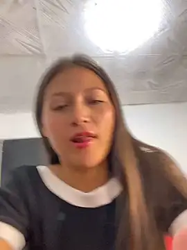 Snapshot of Cielo6925 chatting on 09-30-25, 03:07 Cielo6925 online show from 09-30-25, 03:07