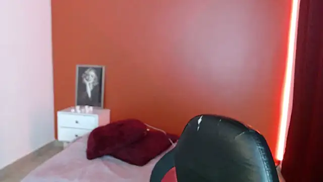 NamiDVelvet online show from 10-27-25, 08:54
