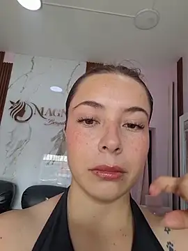 Snapshot of EmmaValencia_ chatting on 05-22-26, 07:56 EmmaValencia online show from 05-22-26, 07:56