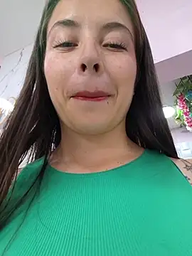 Snapshot of EmmaValencia_ chatting on 04-24-26, 07:16 EmmaValencia online show from 04-24-26, 07:16