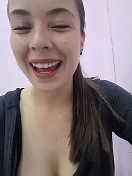 Snapshot of EmmaValencia_ chatting on 02-04-26, 10:16 EmmaValencia online show from 02-04-26, 10:16