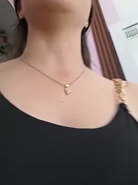 EmmaValencia  online show from 03-12-26, 08:24