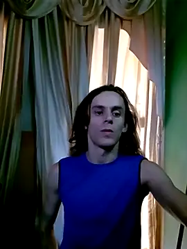 Snapshot of monroedelrey chatting on 03-03-26, 04:47 monroedelrey online show from 03-03-26, 04:47