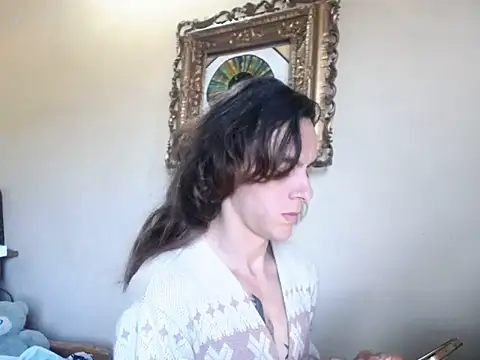 Snapshot of monroedelrey chatting on 02-03-26, 12:21 monroedelrey online show from 02-03-26, 12:21