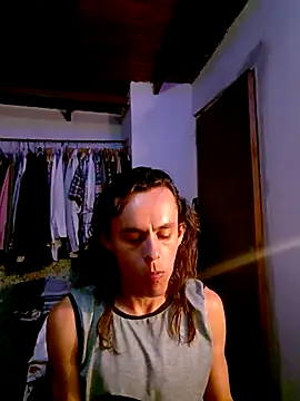 monroedelrey online show from 12-13-25, 10:05