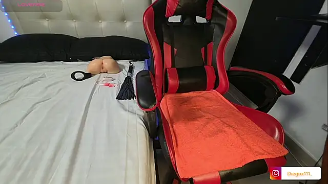 DiegoXL111 online show from 11-21-25, 03:16