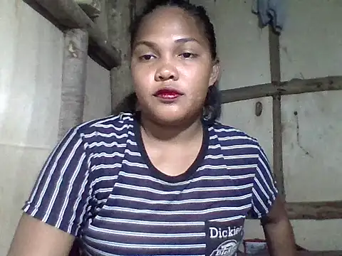 Snapshot of sweetlexypinay19 chatting on 06-03-26, 02:07 sweetlexypinay19 online show from 06-03-26, 02:07