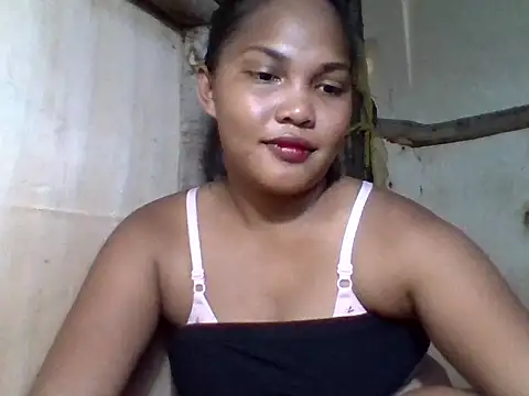 Snapshot of sweetlexypinay19 chatting on 06-14-26, 04:25 sweetlexypinay19 online show from 06-14-26, 04:25