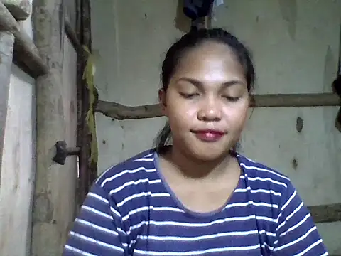 Snapshot of sweetlexypinay19 chatting on 06-29-26, 11:04 sweetlexypinay19 online show from 06-29-26, 11:04