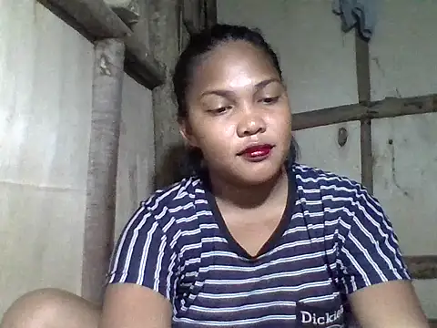 Snapshot of sweetlexypinay19 chatting on 06-03-26, 02:33 sweetlexypinay19 online show from 06-03-26, 02:33