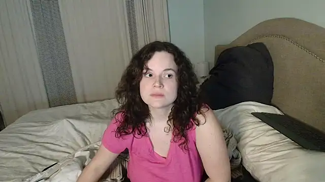Snapshot of ClaireZX chatting on 10-25-25, 04:55 ClaireZX online show from 10-25-25, 04:55