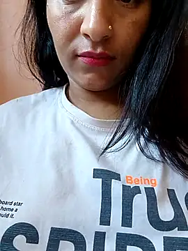 Snapshot of bhumi-rathir chatting on 04-27-26, 04:21 bhumi-rathir online show from 04-27-26, 04:21