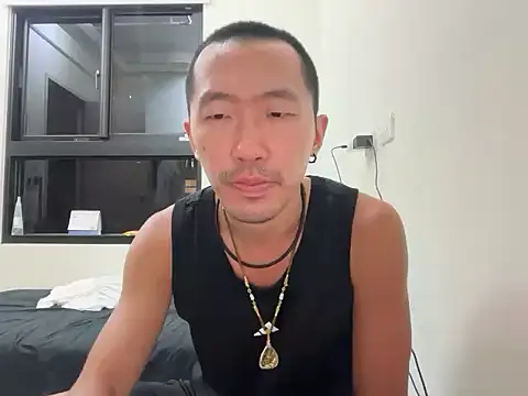 mrcaiziv online show from 10-18-25, 01:24