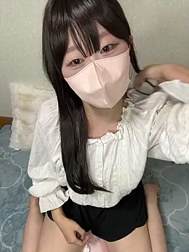 Snapshot of _JINA_tan chatting on 10-08-25, 01:12 JINA tan online show from 10-08-25, 01:12