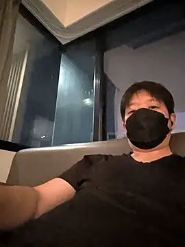 Snapshot of yuuukiiiip chatting on 06-09-26, 02:18 yuuukiiiip online show from 06-09-26, 02:18