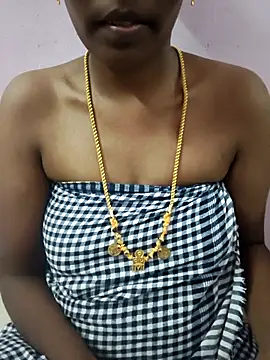 Snapshot of Tamil_Monika chatting on 04-20-26, 08:06 Tamil Monika online show from 04-20-26, 08:06