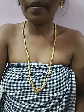 Snapshot of Tamil_Monika chatting on 05-26-26, 03:32 Tamil Monika online show from 05-26-26, 03:32