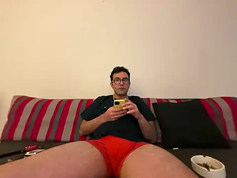 xochipilliii online show from 10-09-25, 07:03