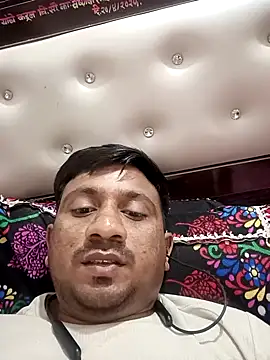 SlipperyRebound0 online show from 09-28-25, 06:37