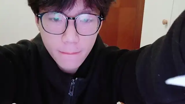 hangzi-0011 online show from 12-17-25, 11:26