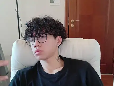 hangzi-0011 online show from 10-01-25, 10:20