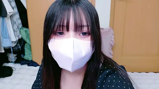 Snapshot of YUKINA_00 chatting on 07-03-26, 11:17 YUKINA 00 online show from 07-03-26, 11:17