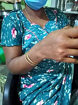 Snapshot of Tamilselviroja- chatting on 04-23-26, 03:24 Tamilselviroja- online show from 04-23-26, 03:24