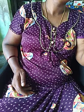 Snapshot of Tamilselviroja- chatting on 07-05-26, 10:33 Tamilselviroja- online show from 07-05-26, 10:33