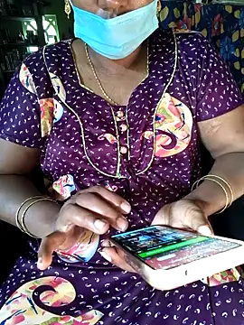 Snapshot of Tamilselviroja- chatting on 04-21-26, 02:25 Tamilselviroja- online show from 04-21-26, 02:25