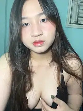 Sexy dancing girl online show from 10-24-25, 04:28