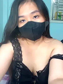 Sexy dancing girl online show from 11-01-25, 03:24