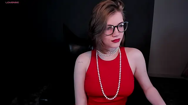 Snapshot of CathyAdams chatting on 05-15-26, 06:55 CathyAdams online show from 05-15-26, 06:55