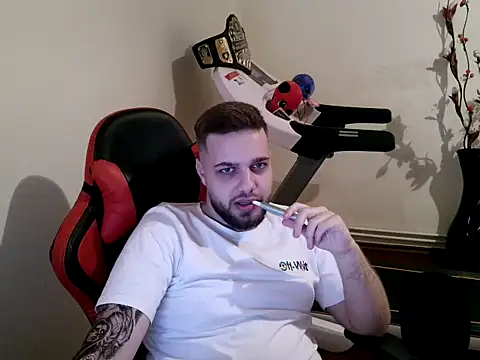 KingAdonisss online show from 10-17-25, 08:50