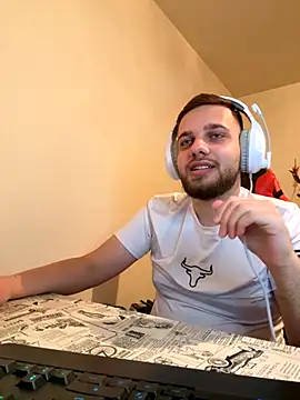 KingAdonisss online show from 10-21-25, 03:00