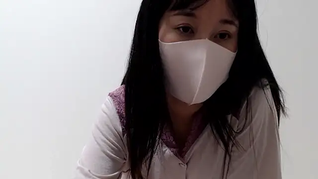 Snapshot of miyu_88 chatting on 10-01-25, 10:30 miyu 88 online show from 10-01-25, 10:30