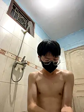Tuna08k online show from 09-29-25, 01:17