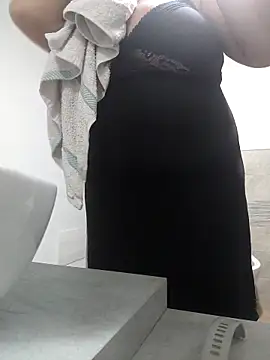 sexyguenda online show from 02-22-26, 07:59