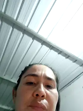 single-mother-indecent- online show from 10-19-25, 09:50