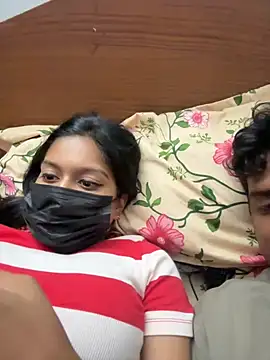 Snapshot of Christy2011 chatting on 10-03-25, 03:24 Christy2011 online show from 10-03-25, 03:24