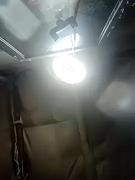 Queen2454 online show from 03-17-26, 01:19