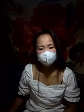 Snapshot of Alice_wo chatting on 10-14-25, 11:55 Alice wo online show from 10-14-25, 11:55