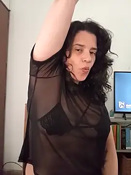 Snapshot of MoritaSalvaj chatting on 10-20-25, 04:29 MoritaSalvaj online show from 10-20-25, 04:29