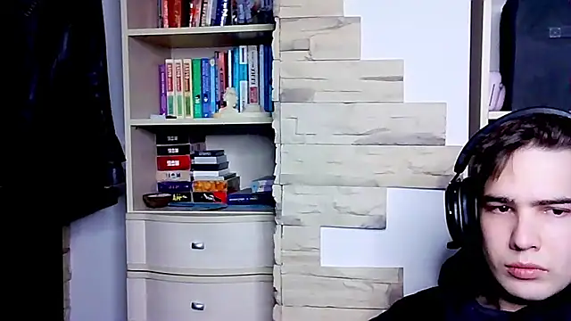 Snapshot of _Chris_Next_Door_ chatting on 10-08-25, 02:07  Chris Next Door  online show from 10-08-25, 02:07