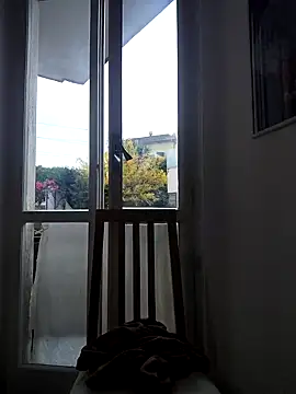 Snapshot of thonyx93 chatting on 11-15-25, 02:54 thonyx93 online show from 11-15-25, 02:54