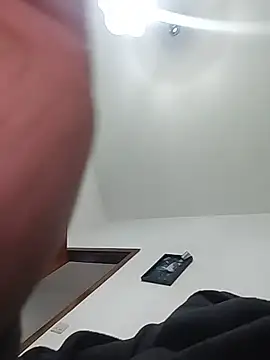 thonyx93 online show from 11-22-25, 01:43