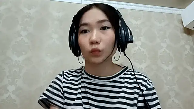 YukiShaapan online show from 10-11-25, 12:06