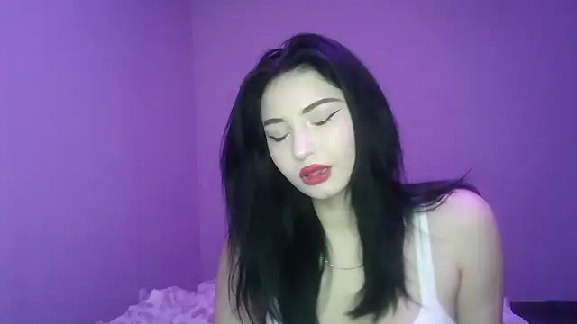 Snapshot of meow_woem chatting on 10-03-25, 02:18 meow woem online show from 10-03-25, 02:18