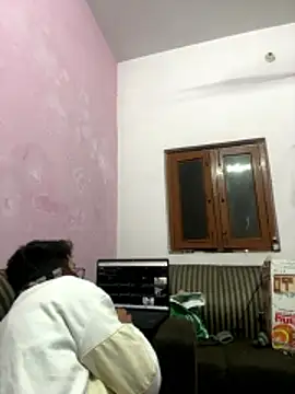 Snapshot of your_crush_2 chatting on 01-19-26, 09:13 your crush 2 online show from 01-19-26, 09:13