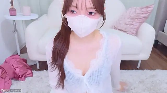 Snapshot of Seira__nn chatting on 05-04-26, 03:43 Seira nn online show from 05-04-26, 03:43